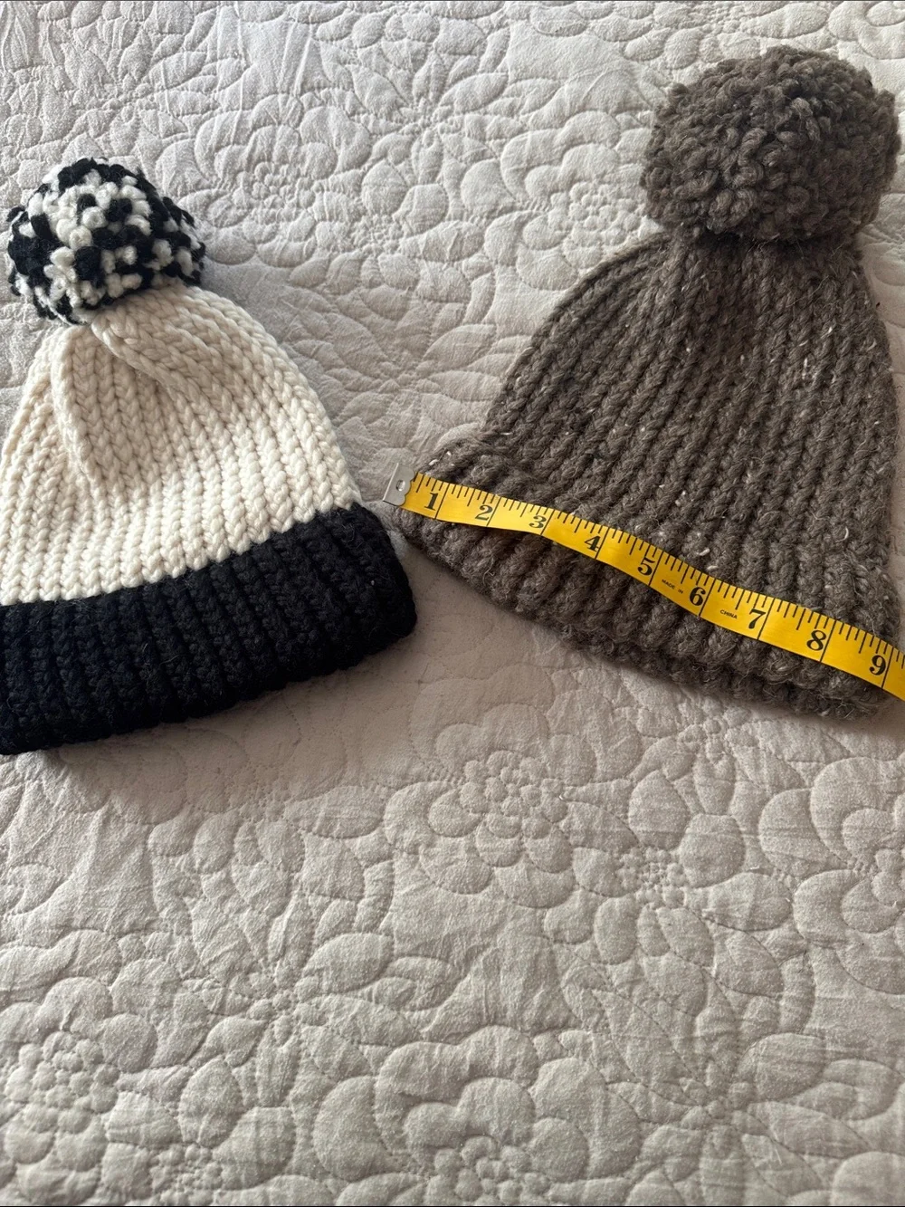 Kids Cozy Pom-Pom Knit Hat - Brown and Cream/Black
